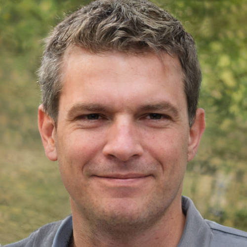 portrait image of elliot robbie